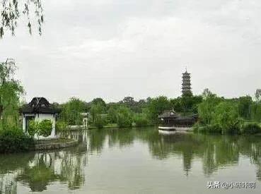 关于西湖的古诗10首（关于西湖的古诗10首简单）